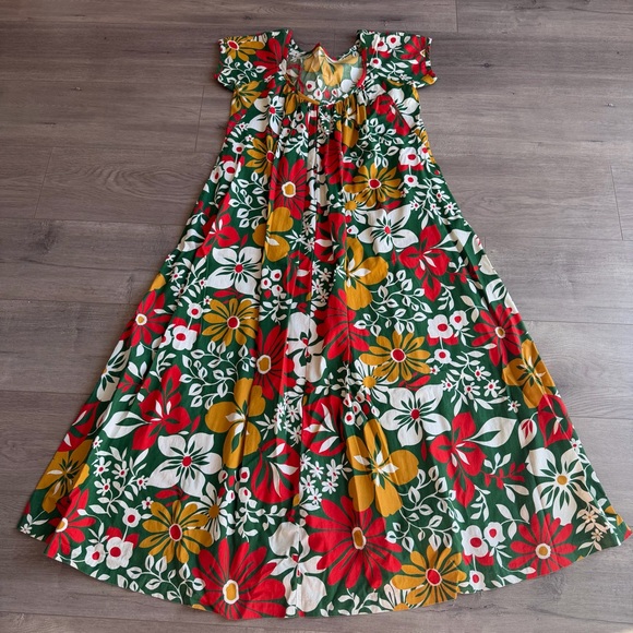 Dresses & Skirts - Floral Maxi Dress with Ruffle Sleeves